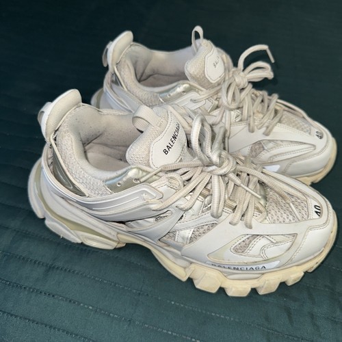 新品未使用 BALENCIAGA トラック　track サイズ40 新品未使用 BALENCIAGA トラック track サイズ40