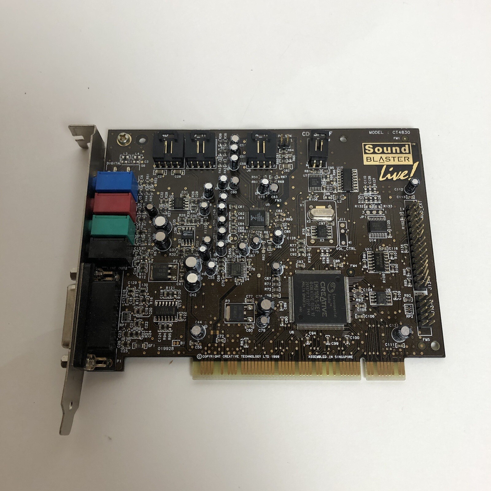 1 windows 10. звуковая карта creative sound blaster live 5. Sound blaster creative live 5. 1 windows 10. Ct4830 creative разъемы.
