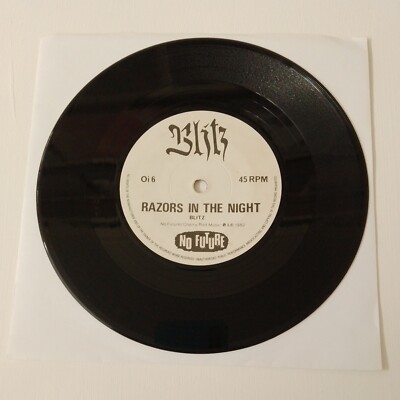 Blitz Never Surrender Razors In The Night 7 Inch Single Punk