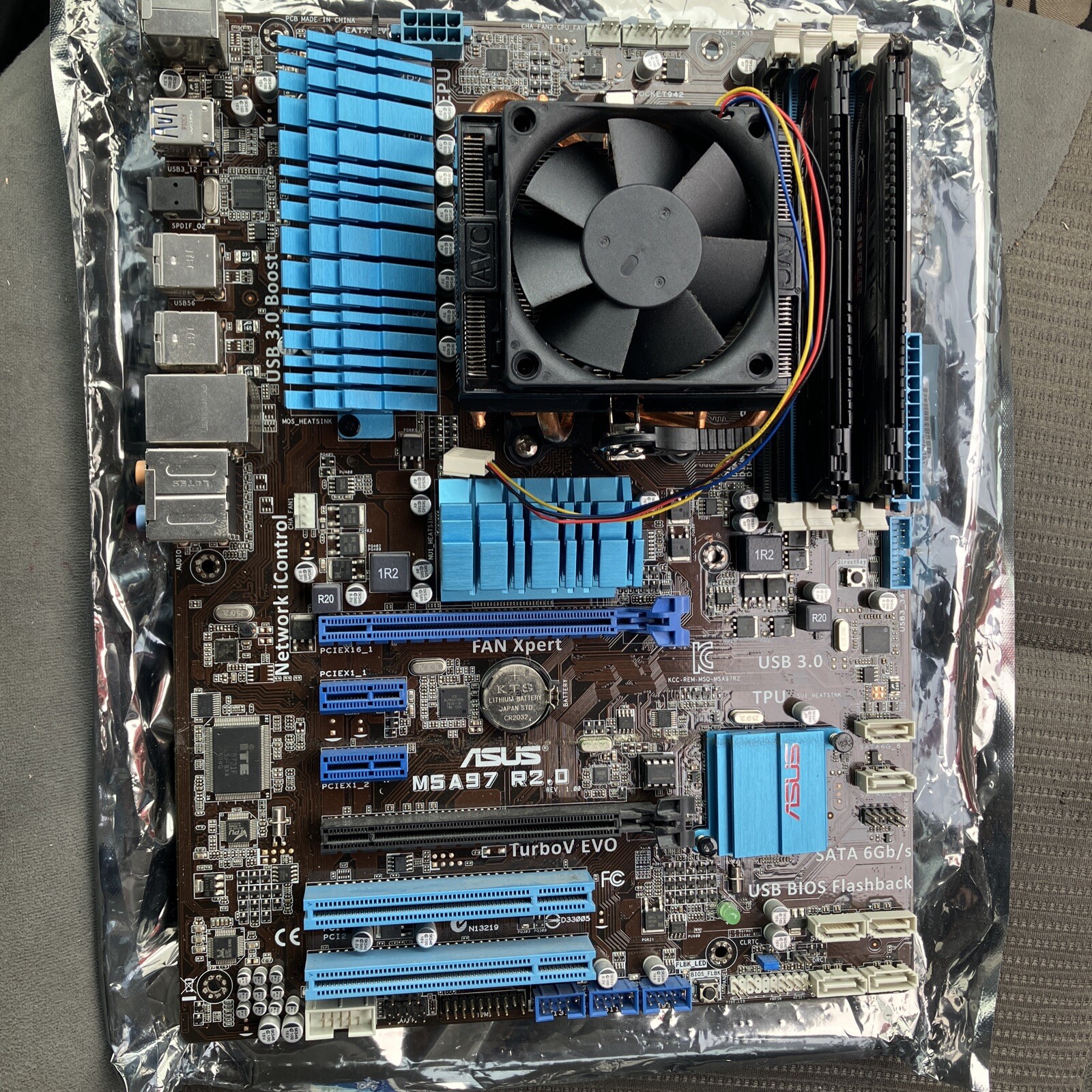 M5a97 r 2.0 поддерживаемые процессоры. Материнская плата asus m5a97 r2.0.