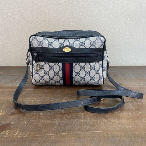 GUCCIポーチ／NAVY GUCCI Authentic Navy Blue Leather and Canvas Crossbody