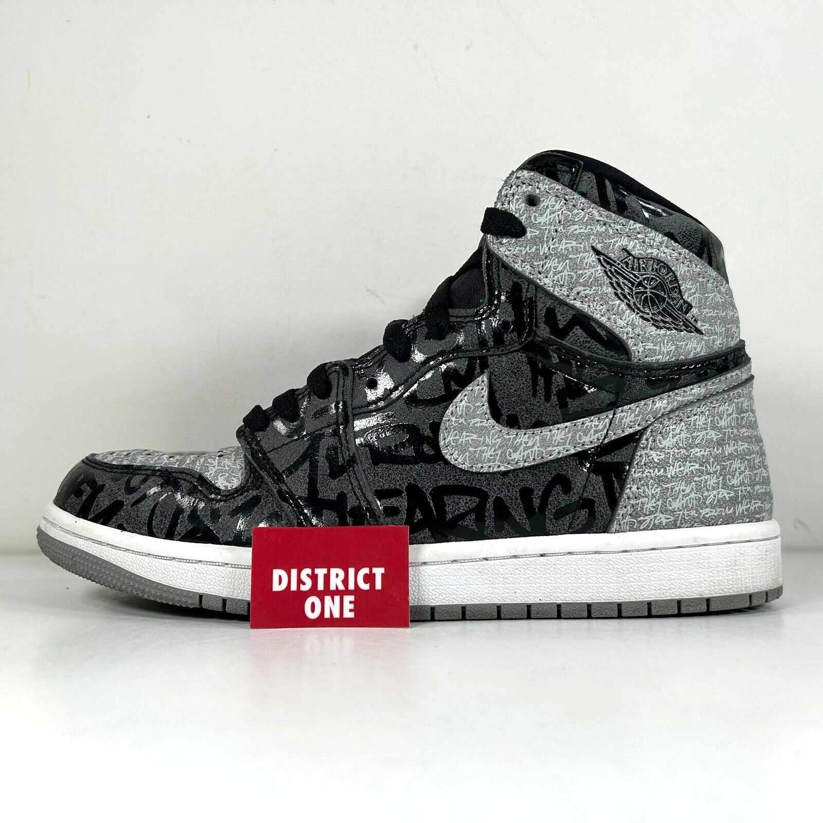 ナイキAIRJORDAN1RETROHIGH OG Rebellionaire Jordan 1 High OG 'Rebellionaire' - Air Jordan - 555088 036