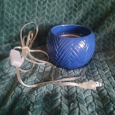YANKEE CANDLE BLUE ELECTRIC WAX WARMER MELTER SPW-09