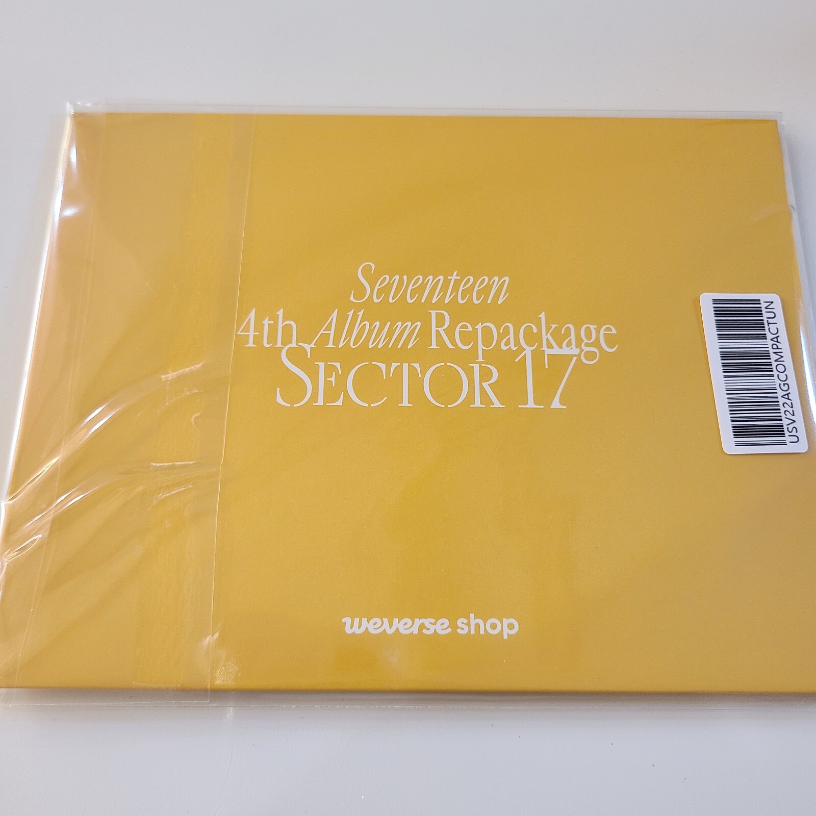 SEVENTEEN - 4th REPACKAGE ALBUM SECTOR 17 COMPACT ver. Photo