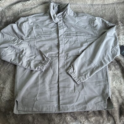 Fabletics Outpost Jacket Mens Medium Gray Snap Button Water Resistant MSRP $95