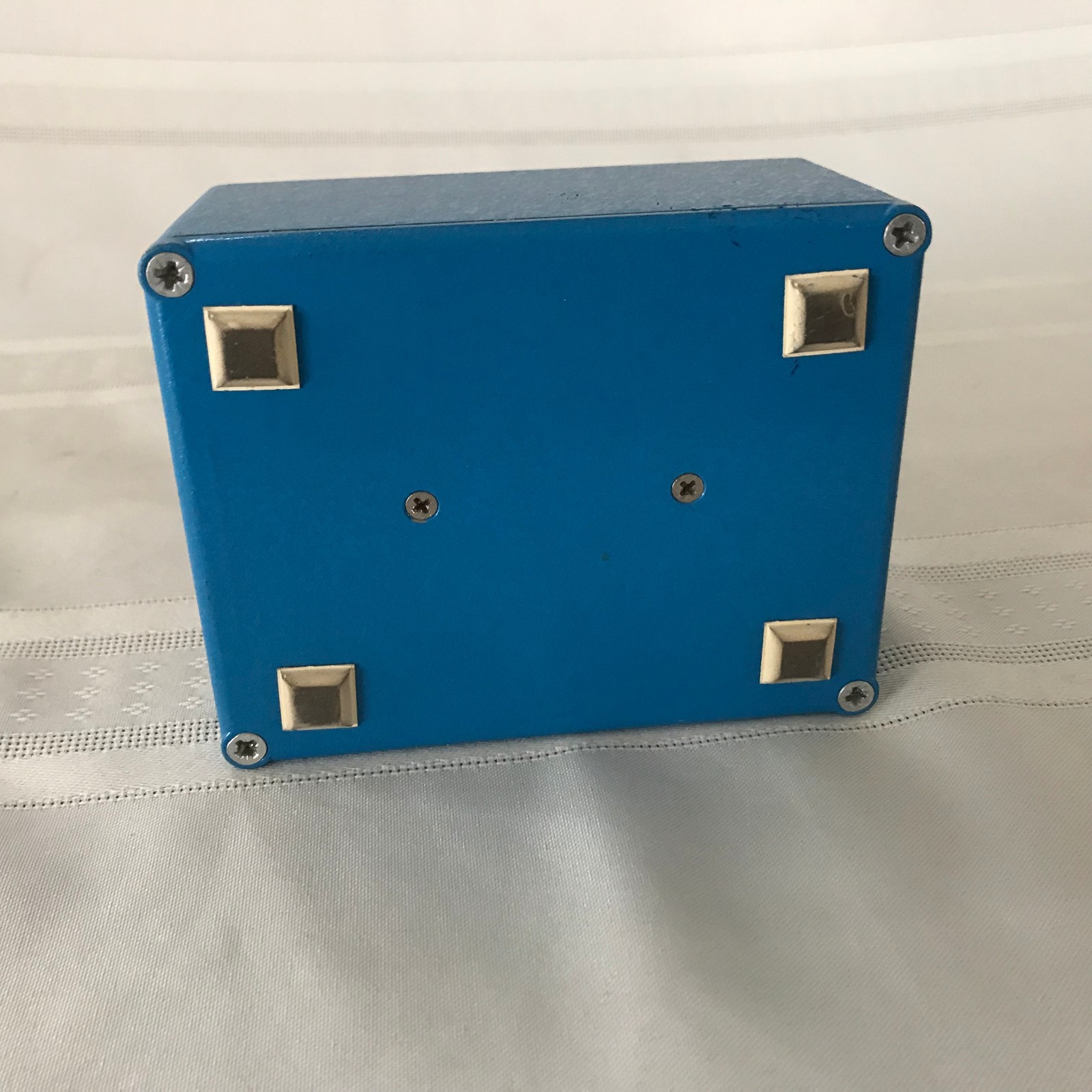 Low Impedance MIC-Splitter by Sescom, part # MS-1A