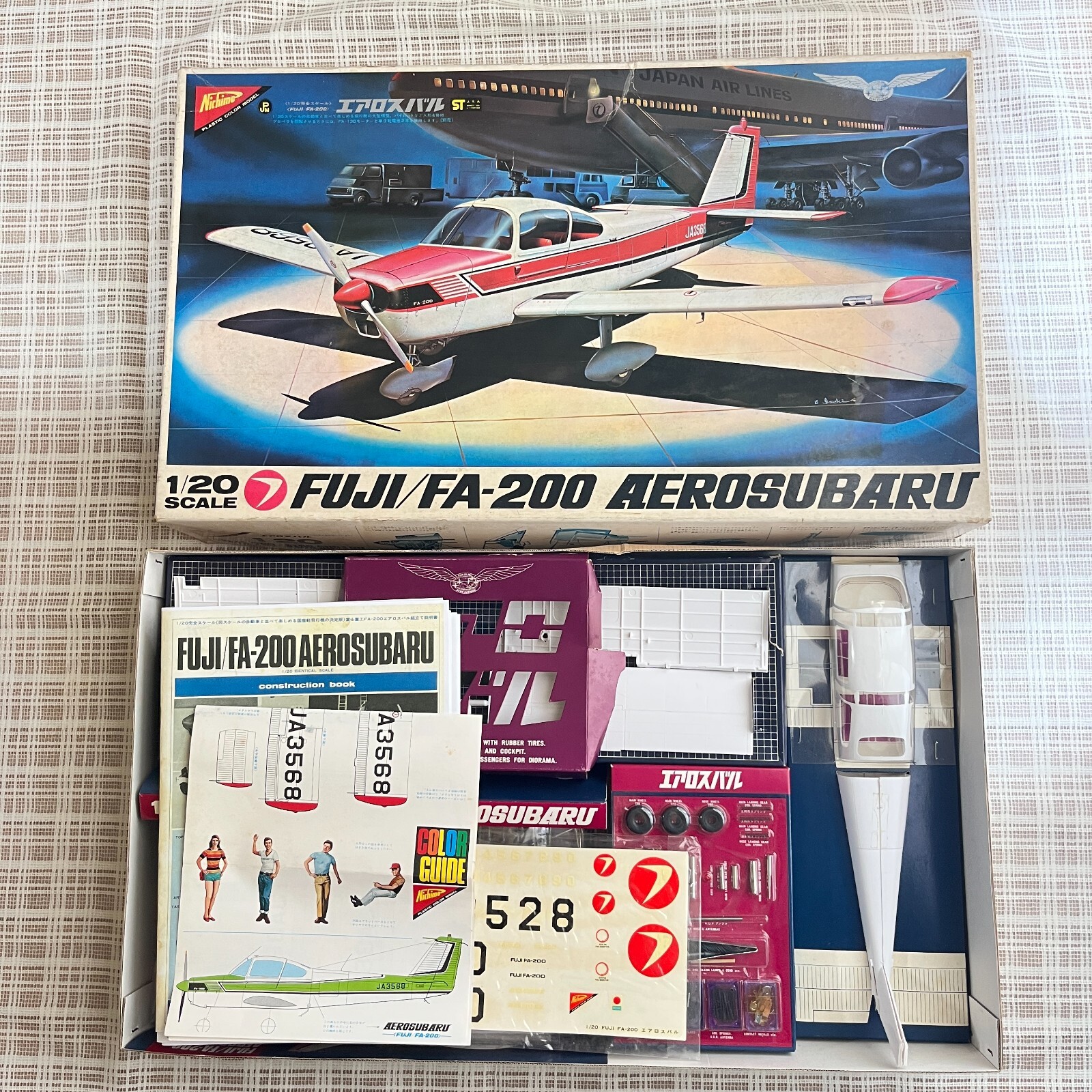 Nichimo Fuji FA-200 Aerosubaru 1/20 Detail Model Kit