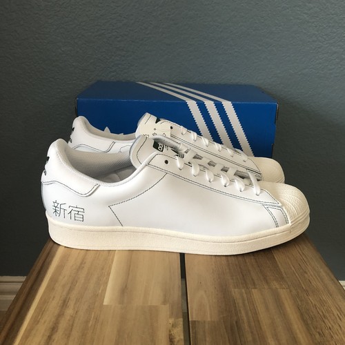 adidas with chinese writing shoes