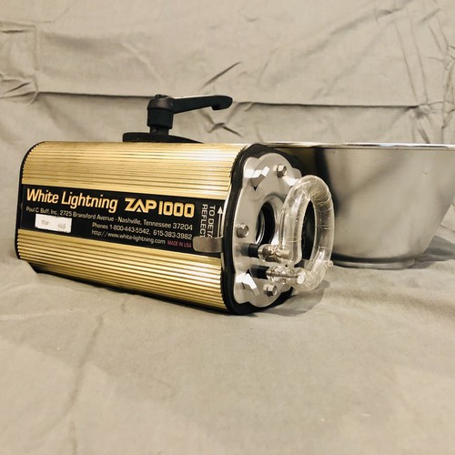 Paul C Buff White Lightning UltraZap 1000 Monolight Flash Unit With Stand