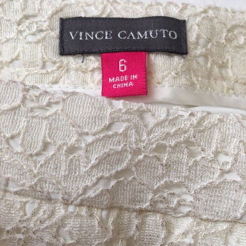 Vince Camuto white lace brocade skirt size 6 EUC