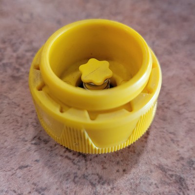 Bissell ProHeat 2X Revolution Deluxe Pet 2007P , Clean Water Tank Cap Yellow