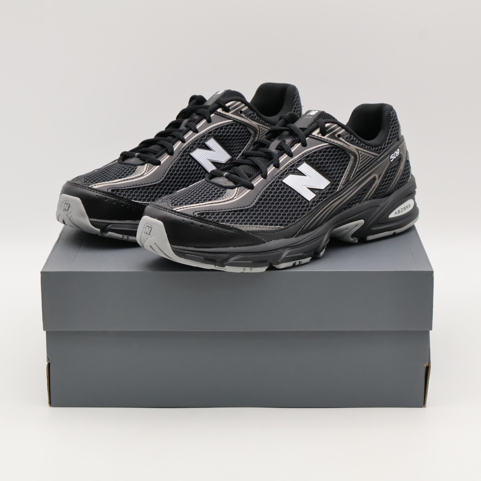 ★人気★ New Balance 509 Black Gray New Balance 509 Black Castle Grey Men's - U509XB - US