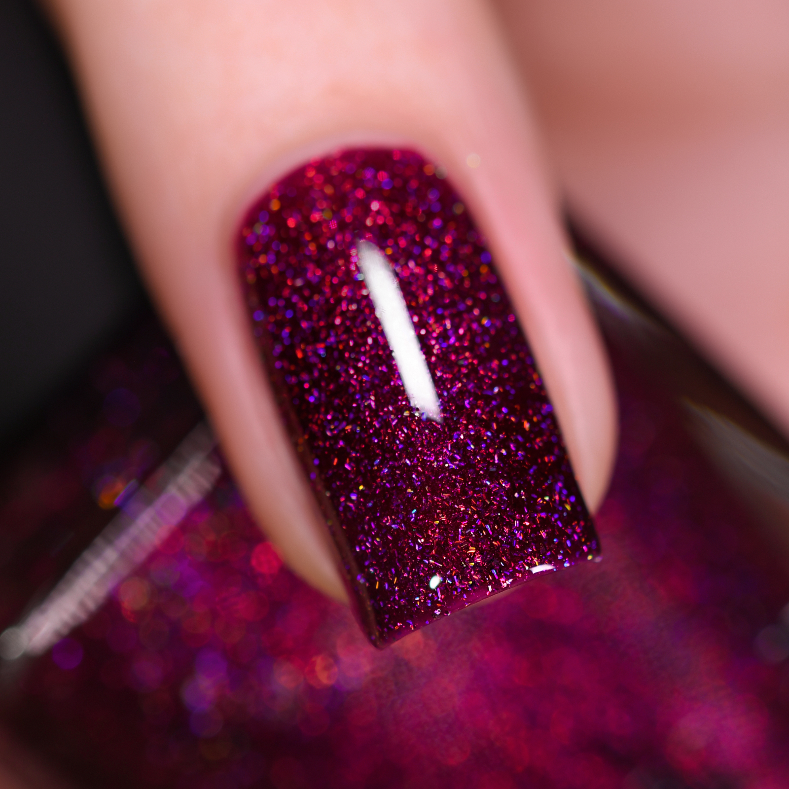ILNP Showtime - Deep Raspberry Holographic Nail Polish