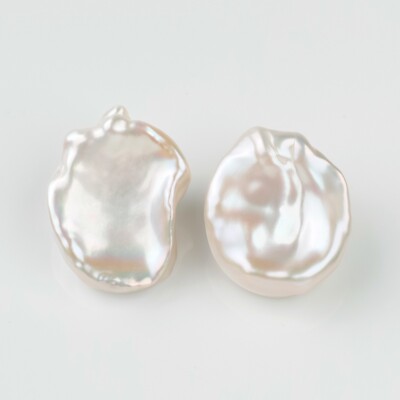 Big Pair 18×23mm Baroque White FW Kasumi Cultured Loose Pearl Undrilled