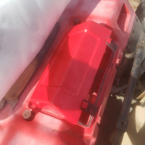 【CPC-L24】たたん Kawasaki OEM 1988-2001 Bayou 220 Rear Red Fender Cover 14024