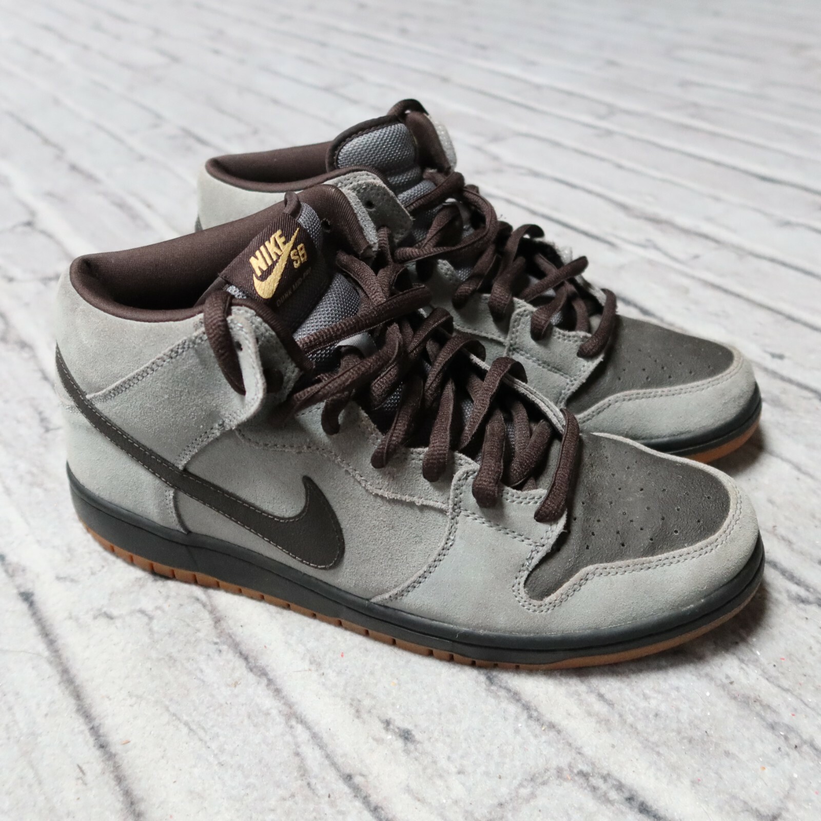 2010 Nike Dunk Mid SB Shoes 314383-007 Size 10 Charcoal Vtg 2010 Nike Dunk Mid SB Shoes 314383-007 Size 10 Charcoal Vtg