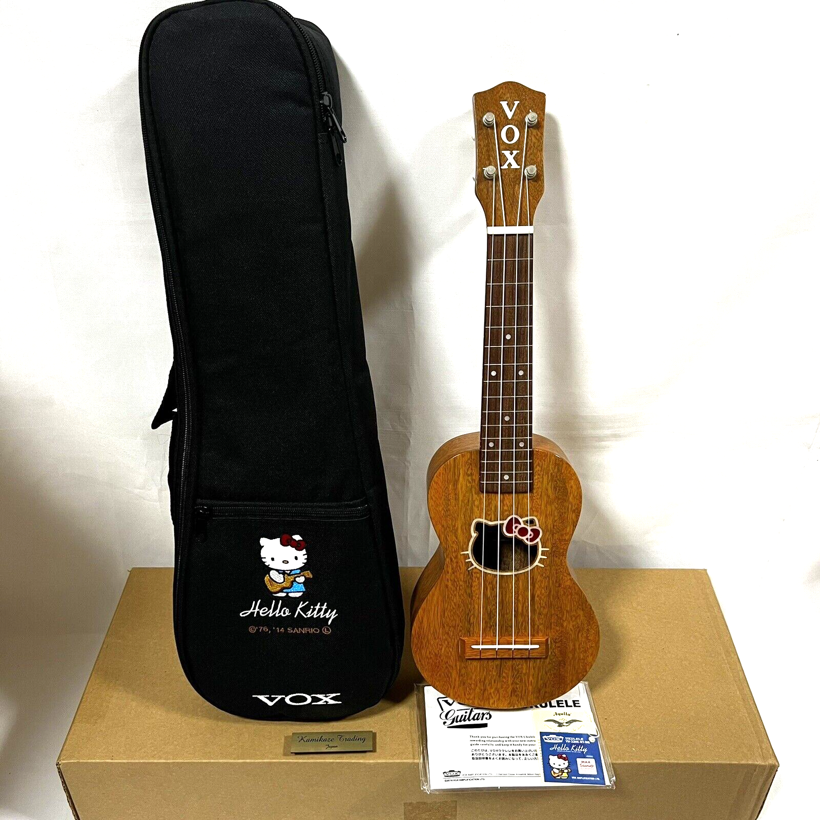 Hello Kitty Ukulele VOX VU-33HK-NY-MG Limited Edition with Hello Kitty Ukulele VOX VU-33HK-NY-MG Limited Edition with