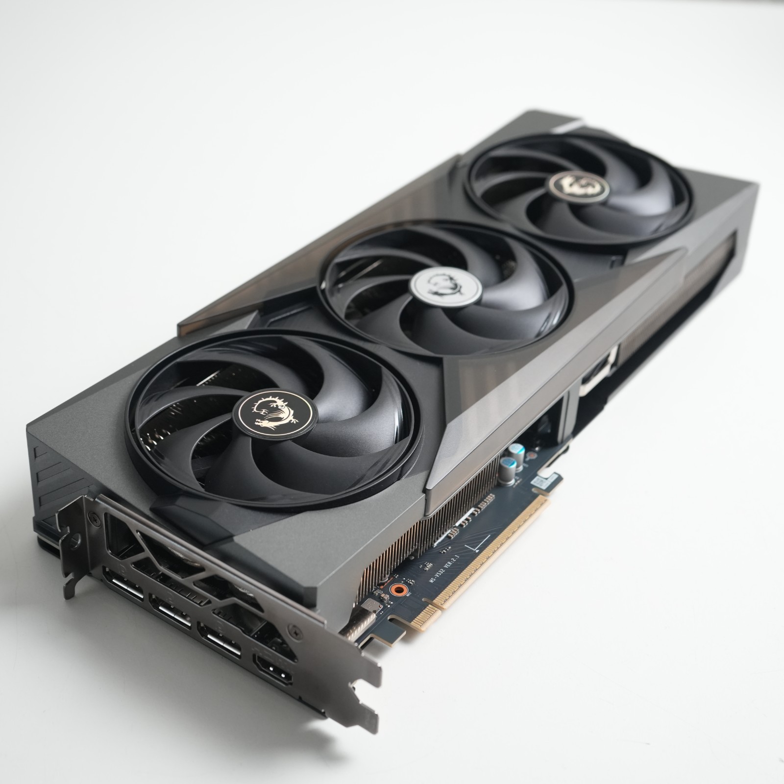 【新品】GeForce RTX 5070 12G GAMING TRIO OC MSI GeForce RTX™ 5070 12G GAMING TRIO OC