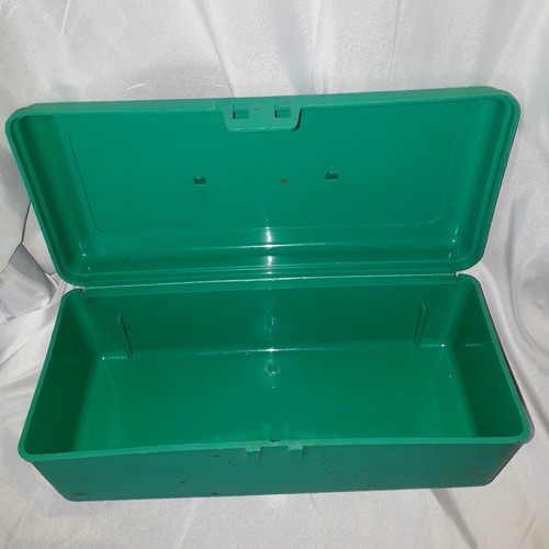 Vintage Blue Plastic Trophy Taskmaster Fishing Tackle Box