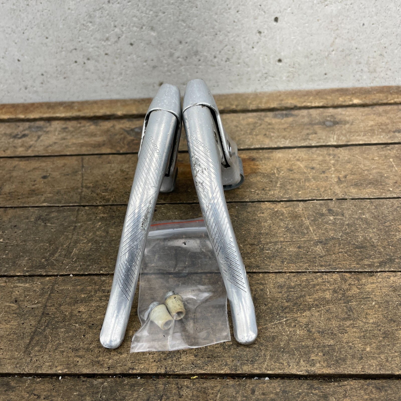 SHIMANO - toshi Vintage Shimano BL-Z325 Brake Levers Non Aero Road Drop Bar