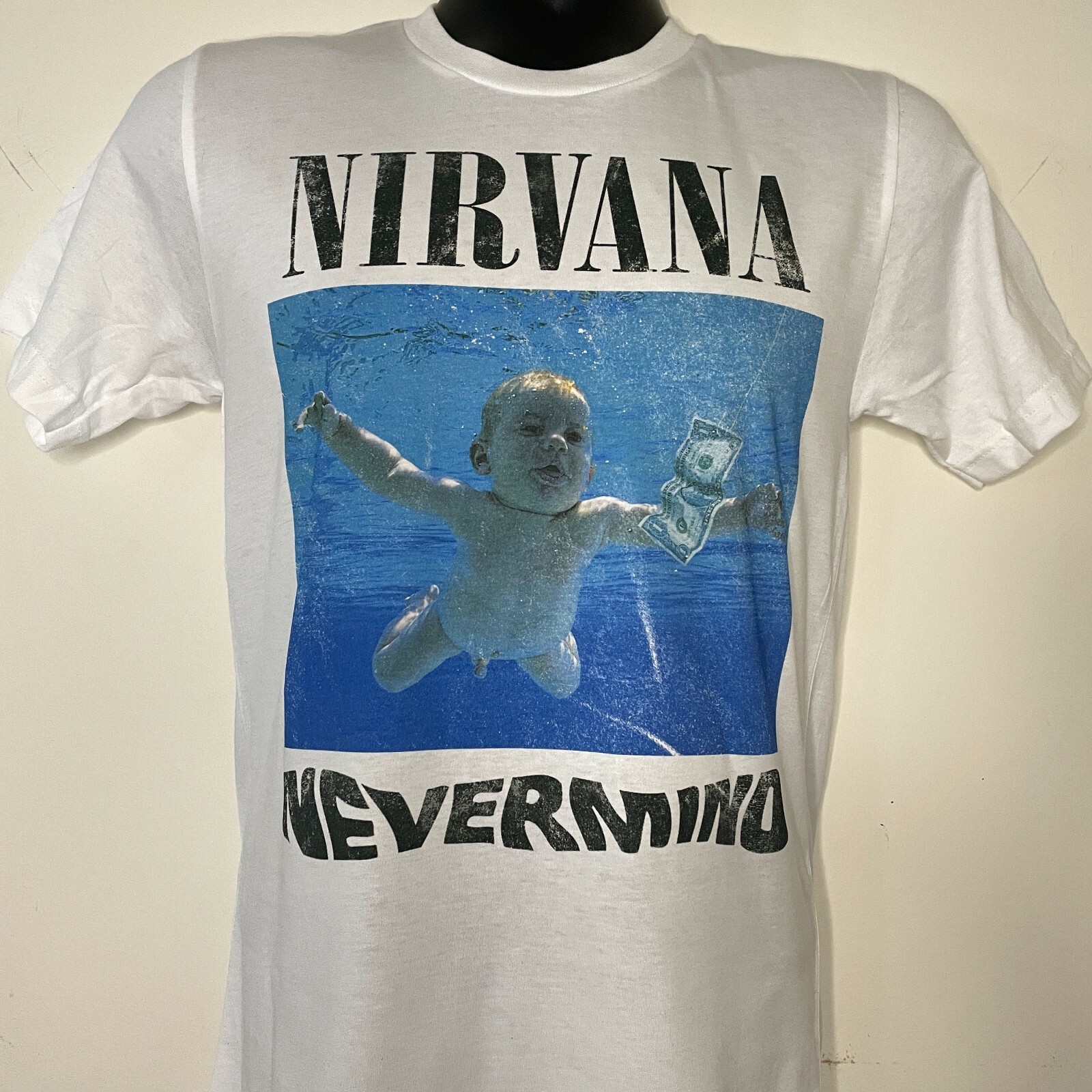 Nirvana - Kurt Cobain - Nevermind 90s Vintage Retro Style T Nirvana - Kurt Cobain - Nevermind 90s Vintage Retro Style T