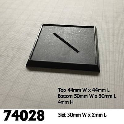 Base Boss 2 INCH SQUARE SLOTTED Plastic Gaming Base (10) Reaper Minis REM74028
