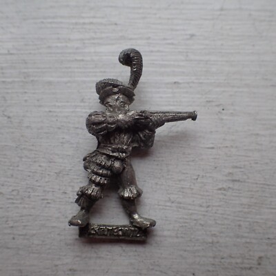 Citadel Warhammer 90s Empire Imperial Hand Gunner A