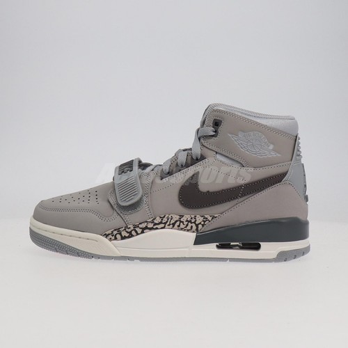 Мужские повседневные кроссовки Nike Air Jordan Legacy 312 BOTH FEET DEFECTED US8 AV3922-002, Серый, Air Jordan Legacy 312
