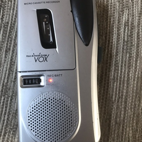 Memorex MB2186A Micro Cassette Tape Recorder with VOX Voice Activated System