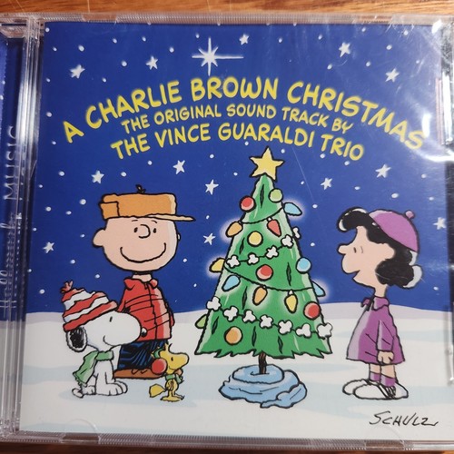 洋楽 A CHARLIE BROWN CHRISTMAS VINCE GUARALDI Vince Guaraldi Trio - A Charlie Brown Christmas - Amazon.com
