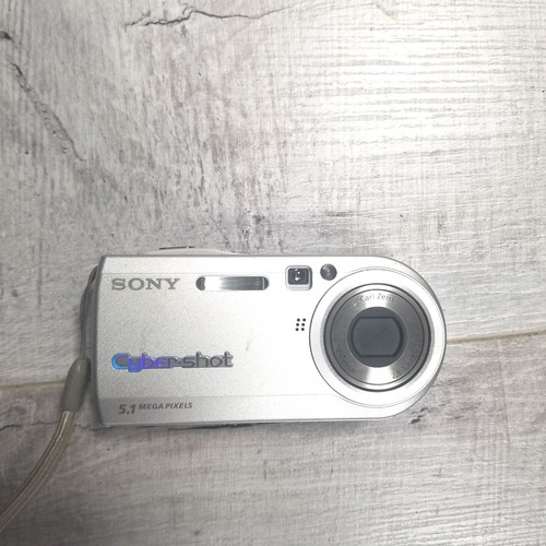 Sony Cyber-shot DSC-P100 5.1メガピクセル Amazon.com : Sony Cybershot DSCP100 5.1MP Digital Camera