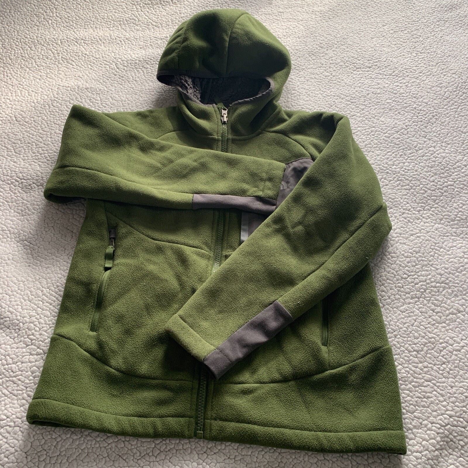 The North Face Kids Boys Child Jacket Pullover Fleece M/M 10-12 Green Gray