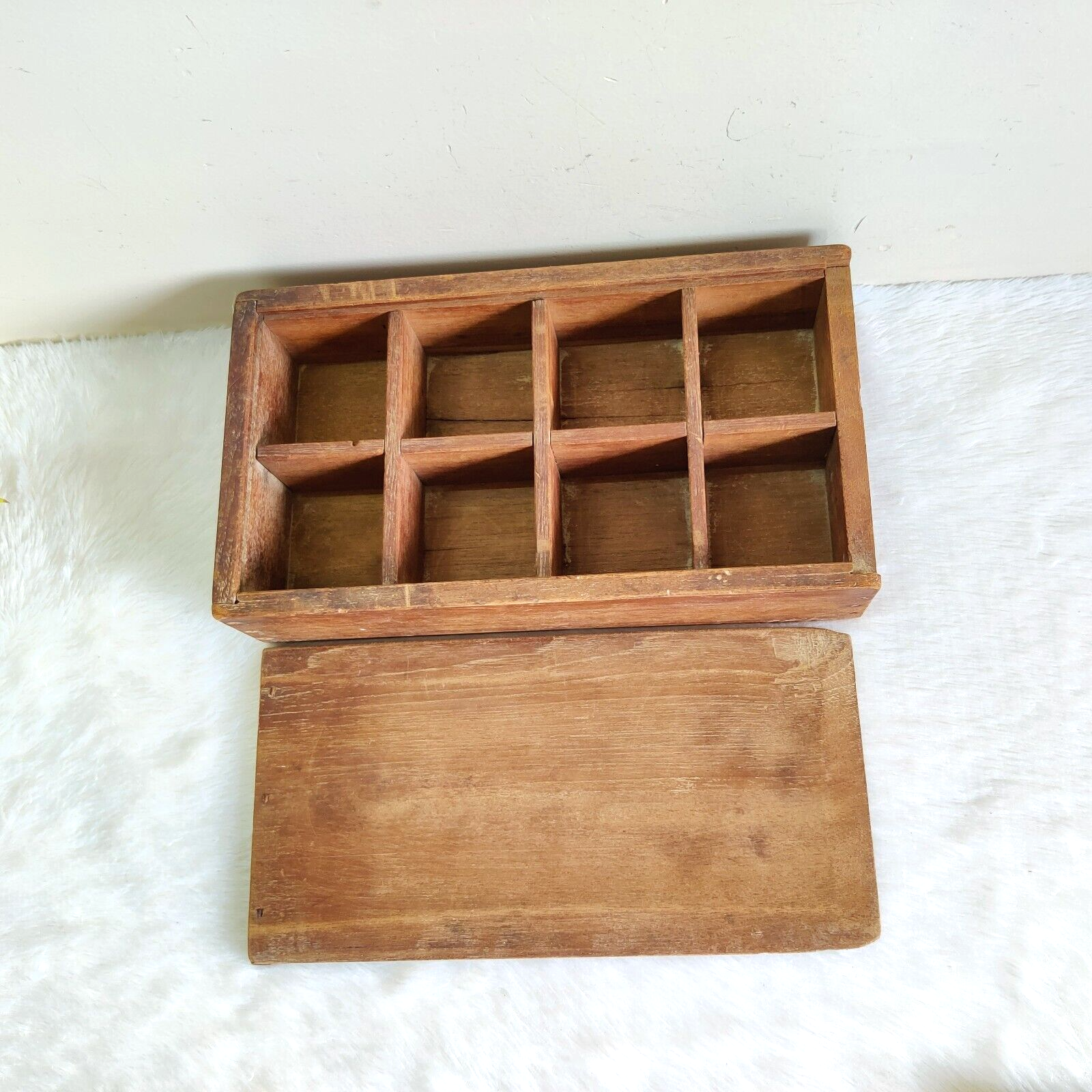 Vin-Antique PPSE’79 Ver.3 Vintage Primitive Handcrafted 8 Compartments Wooden Spice