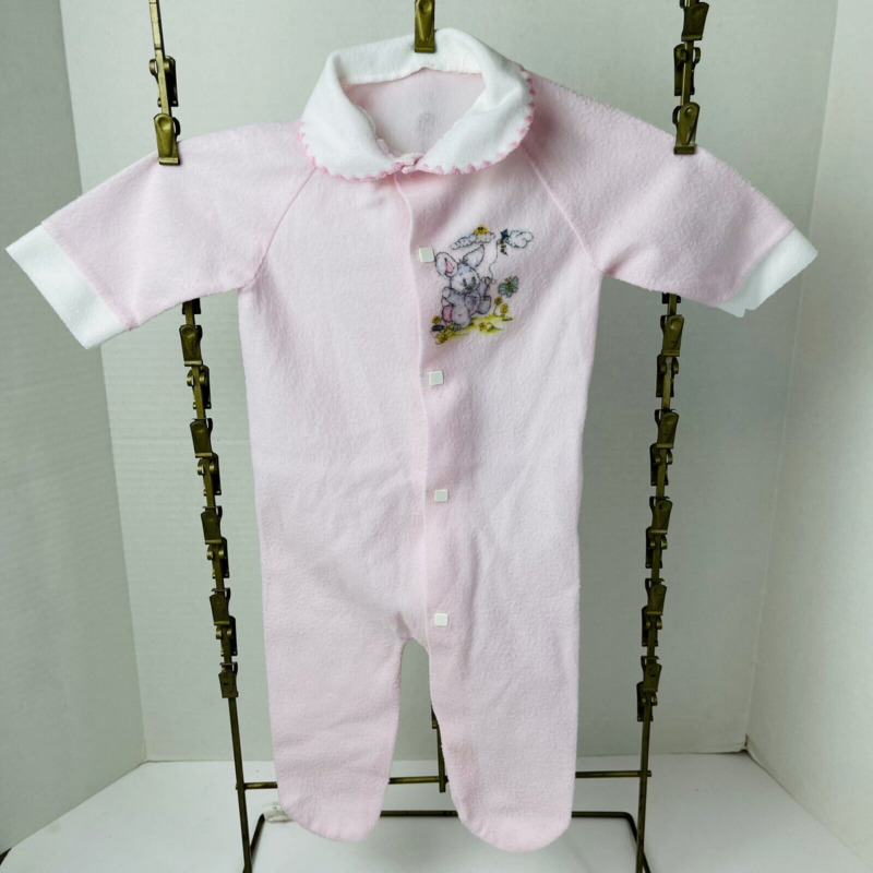 Newborn Sleeper Pink Knit Polyester Snap Small 0-13lb VTG Baby Infant Doll Bunny