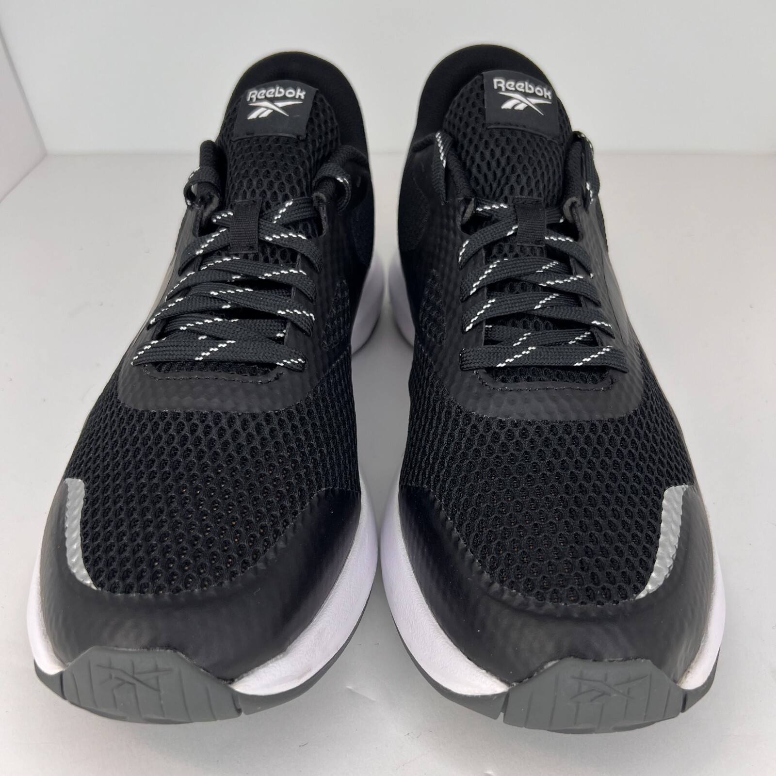 Reebok Mens H00797 Black Endless Road 3 Mesh Low Top Size 11 Running Shoes