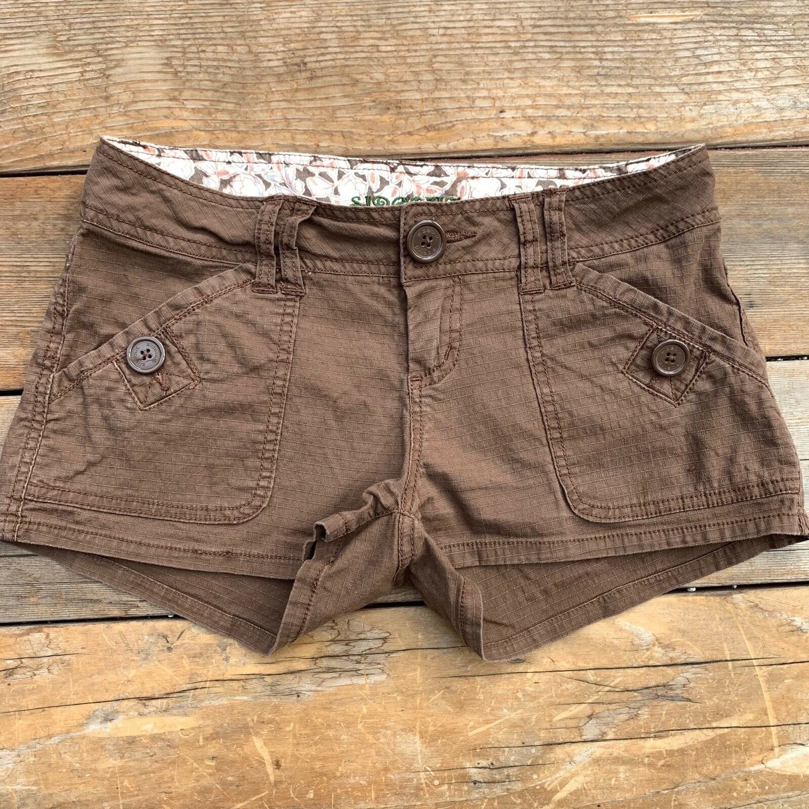 Sideout Women's Brown Shorts Size 