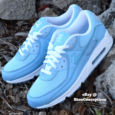 White and light clearance blue nike air max
