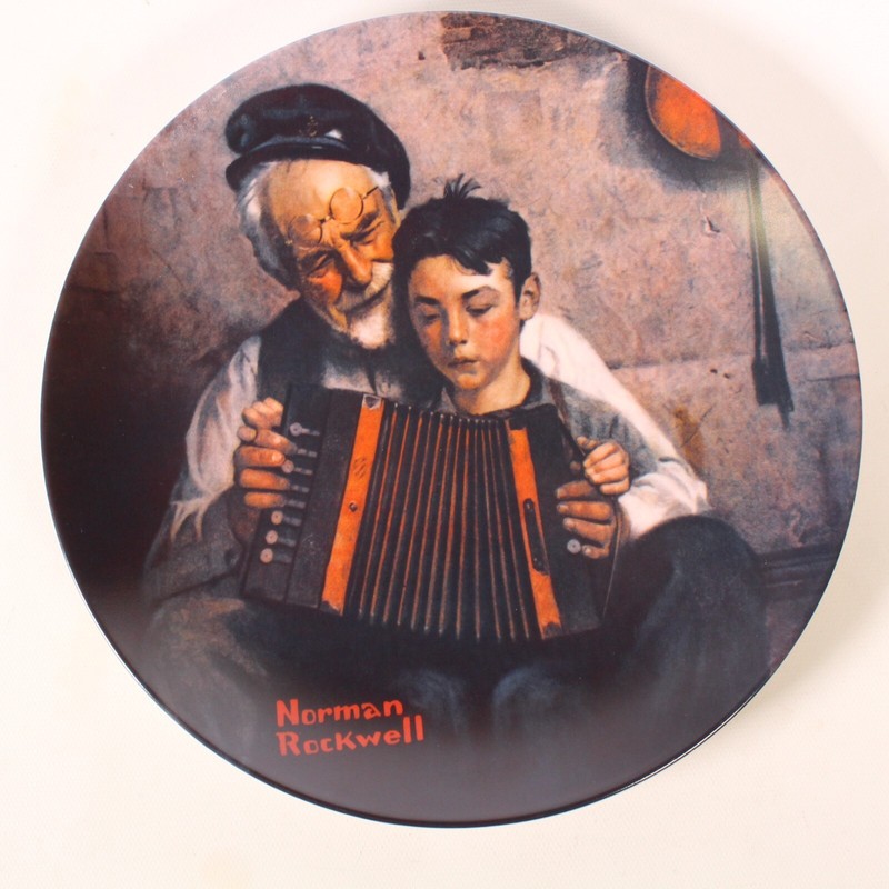 NORMAN ROCKWELL,EDWIN M KNOWLES CHINA THE MUSIC MAKER 1981 LIMITED