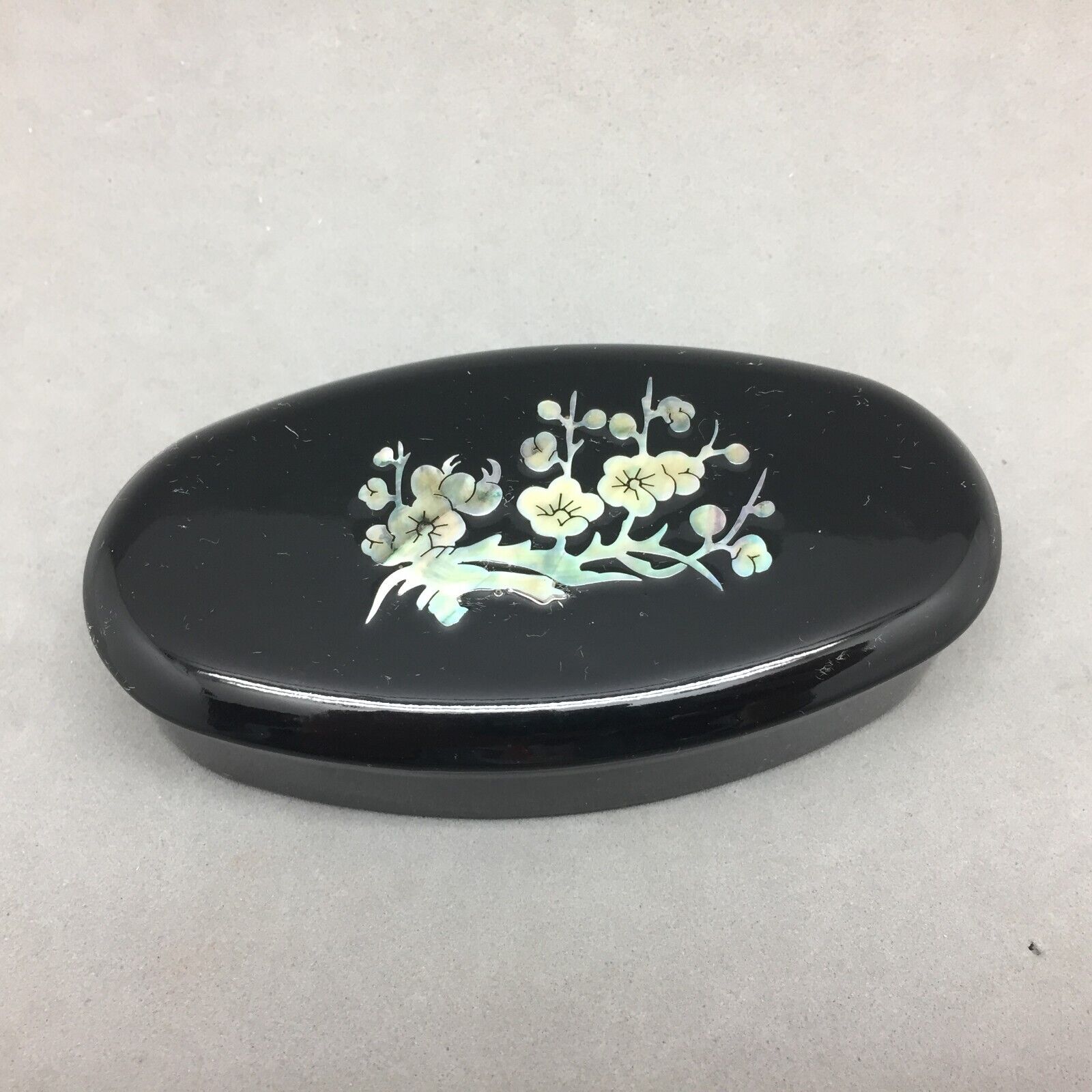 Japanese Black Lacquer Trinket Box Mother of Pearl Inlay Cherry Blossom Oval 4 Japanese Black Lacquer Trinket Box Mother of Pearl Inlay Cherry Blossom Oval 4