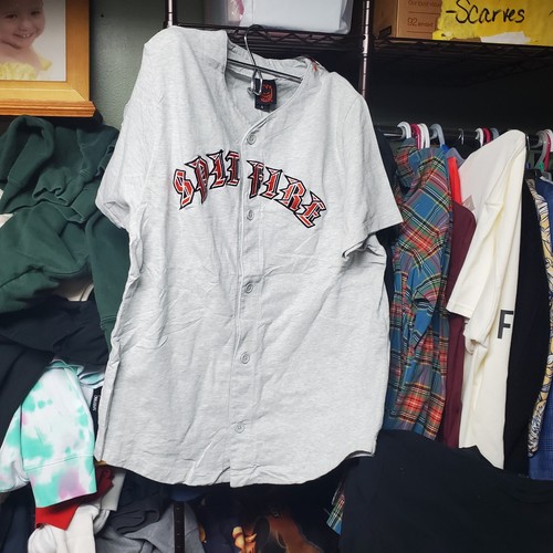 トップス SPITFIRE BUTTON FRONT JERSEY トップス SPITFIRE BUTTON FRONT JERSEY Spitfire Old English