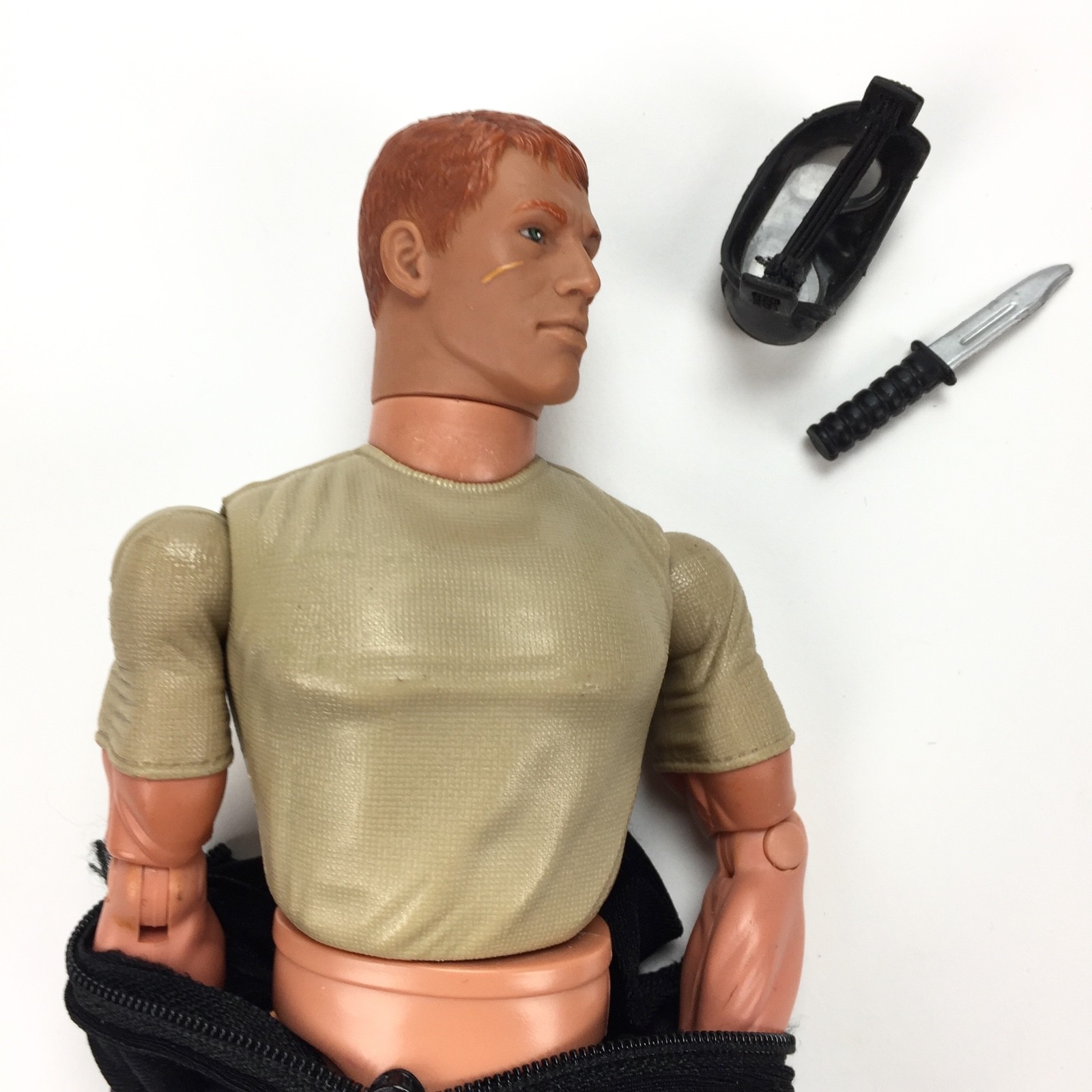 Vintage GI Joe w/ Landing Boat, Jumpsuit Goggles Combat Knife scarface Navy Seal