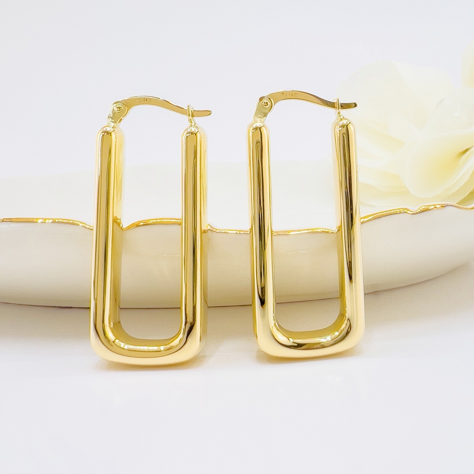 14k Yellow Gold Thick Rectangular Hoop Earrings, New, 1.30