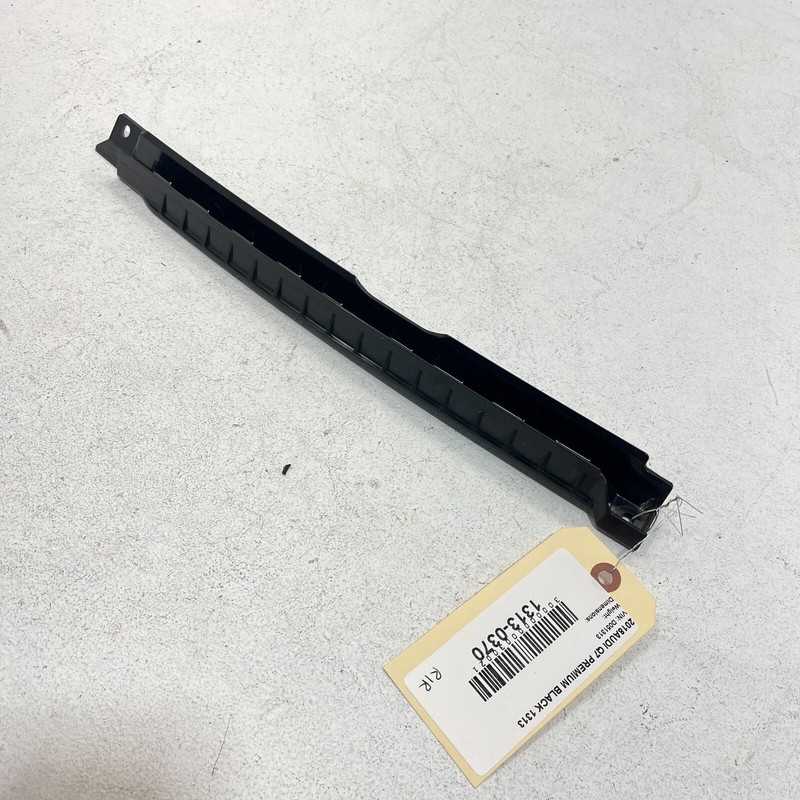 Used 2017-18-2023 Audi Q7 Door Window Lower Guide Track Channel Rear Right Side OEM