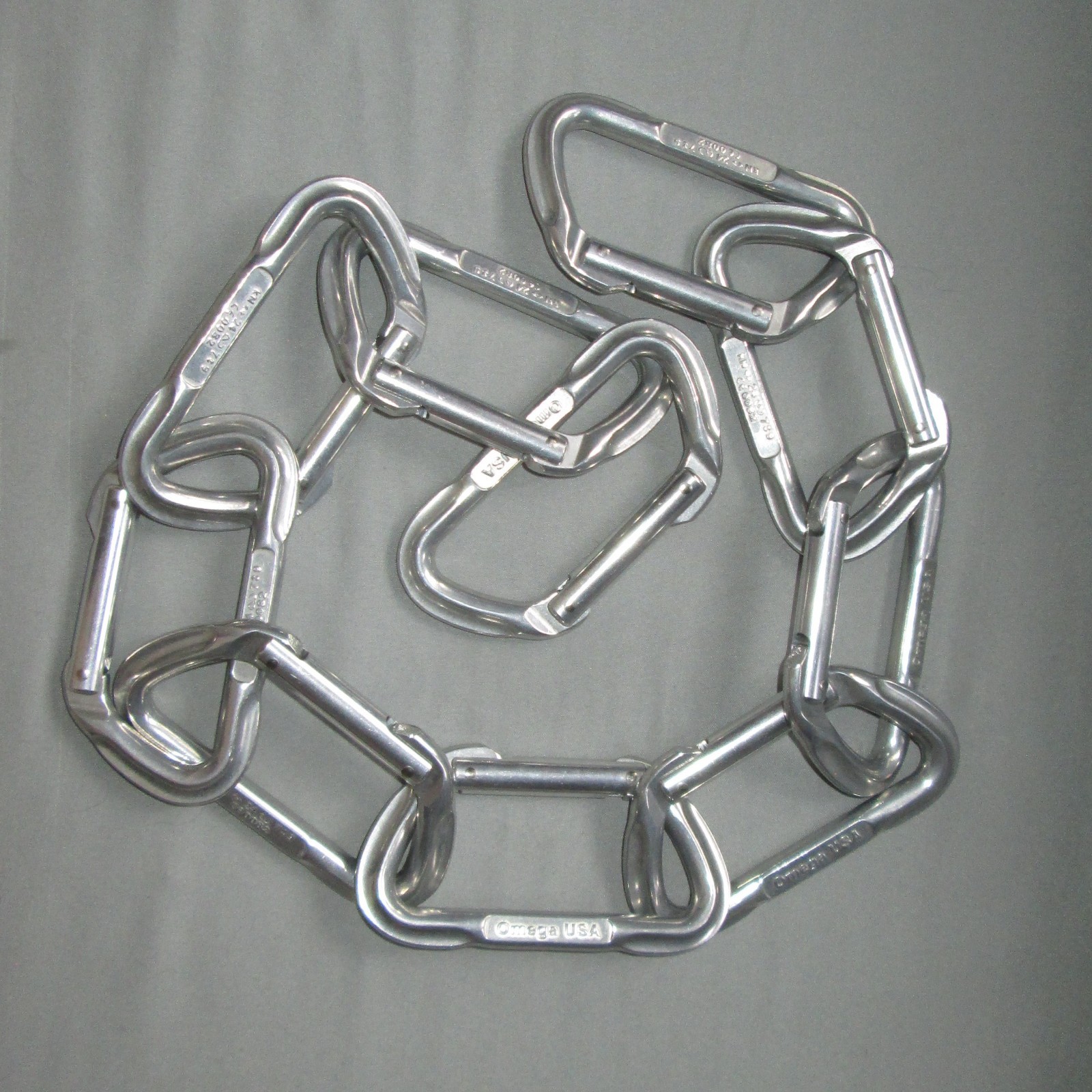 Купить Карабин OMEGA 10 NONLOCKING LIGHTD STRAIGHTGATE CARABINERS 10 в интернетмагазине с