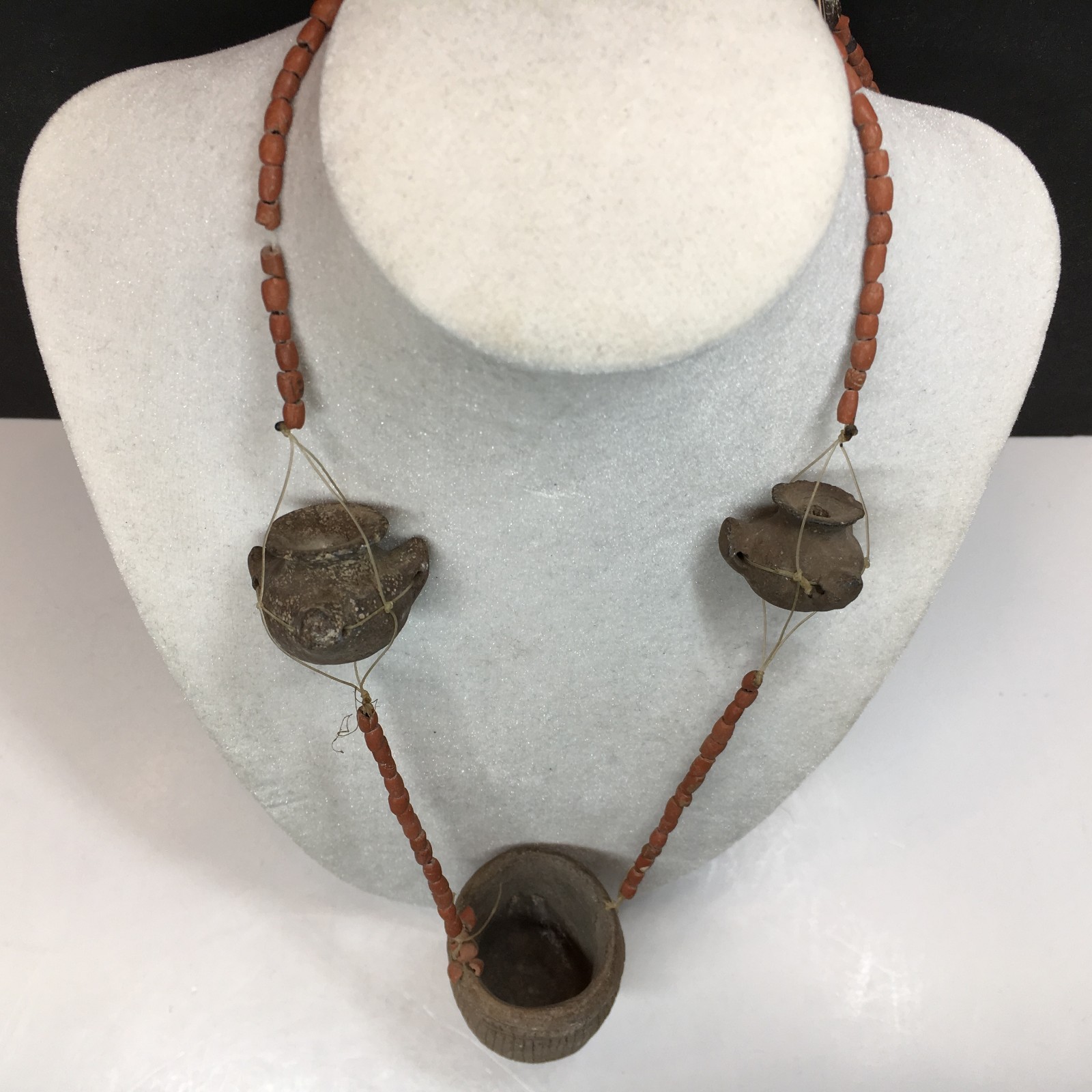 Pre Columbian Mexico Colima Beaded Necklace With Terracotta Vessels Jars Bowls