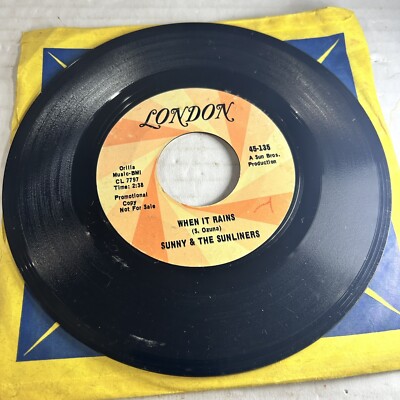 Sunny & The Sunliners  I m No Stranger  &  When It Rains  - London Promo **READ*