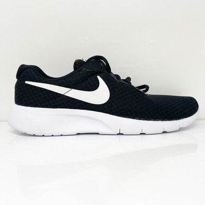 

Nike Boys Tanjun 818381-011 Черные кроссовки для бега Размер 6,5 лет, Черный, Tanjun