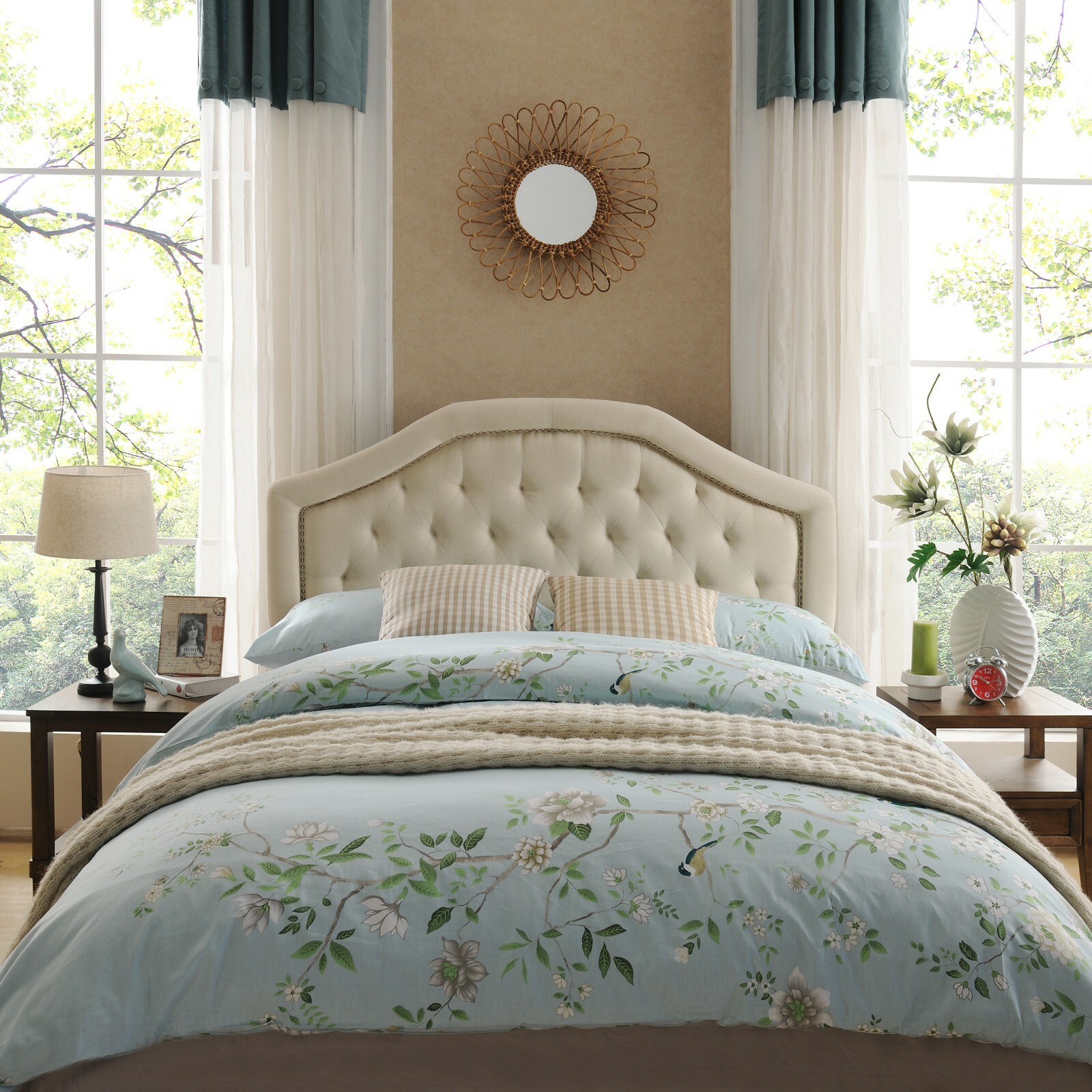 冬の感謝セール Headboard Upholstered Beige Queen/Full Contemporary Maizyl w/ Accents  Nailhead トートバッグ
