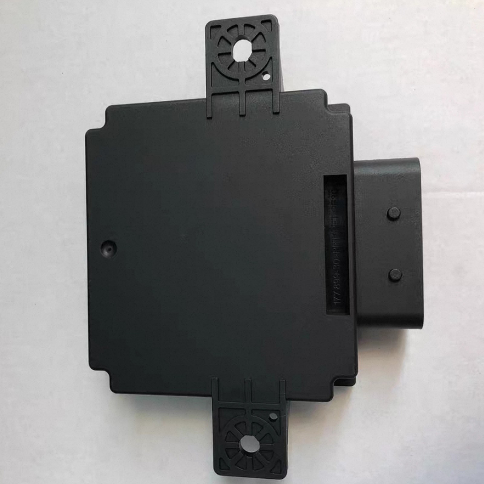 OEM P5E1-18572 For MAZDA CX-50 2023 DC Converter Control Unit