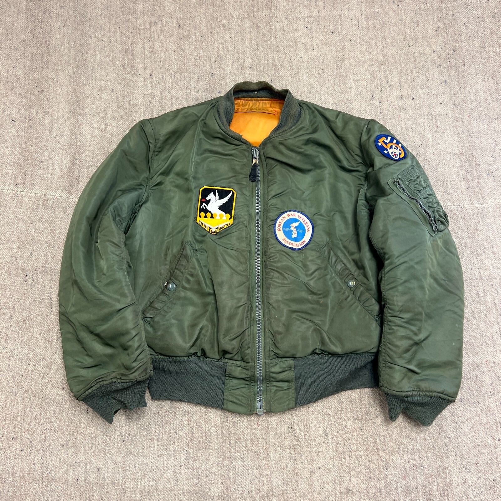ジャケット・アウター 80s Alpha industries MA-1 flight blouson Vintage Alpha Industries USAF MA-1 Flying Jacket Mens Medium